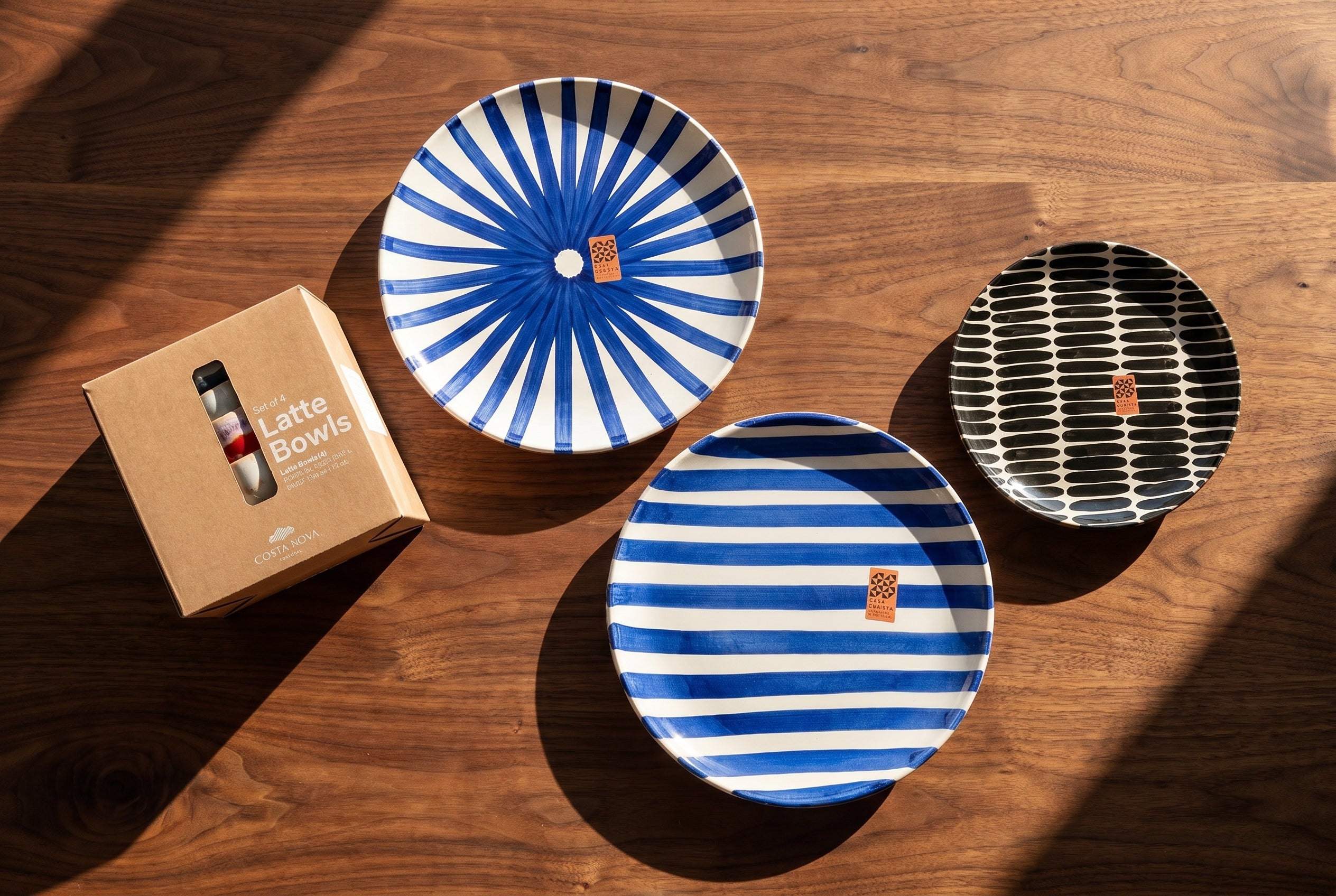 Geschirr & Teller — Casa Cubista, Costa Nova | genussland.de